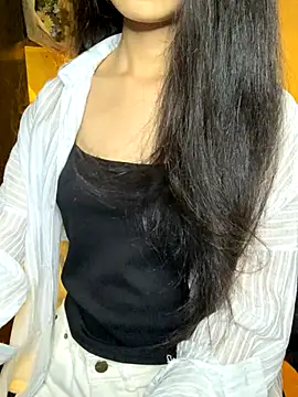 Snapshot of Nhinhi18 chatting on 24, 9, 2025 Nhinhi18 online show from 24, 9, 2025