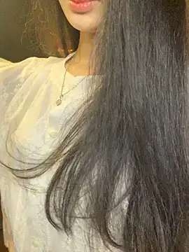 Nhinhi18 online show from 12, 4, 2026