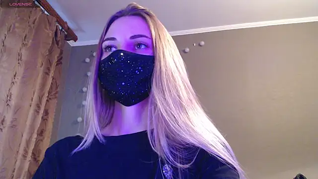 Iris lave online show from 8, 9, 2025