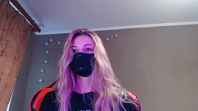 Iris lave online show from 18, 10, 2025