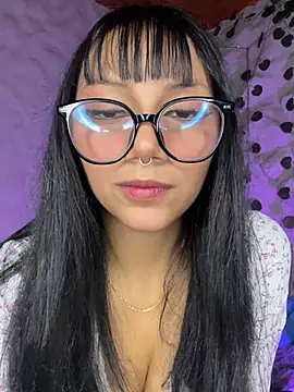 Maddy w online show from 1, 4, 2026