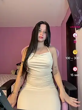 Snapshot of lucy_grey25 chatting on 18, 6, 2026 lucy grey25 online show from 18, 6, 2026