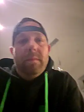Snapshot of boytoy40 chatting on 23, 10, 2025 boytoy40 online show from 23, 10, 2025