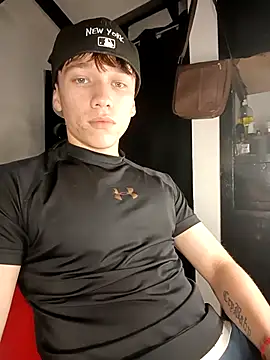 Snapshot of Logan_sixxer chatting on 27, 9, 2025 Logan sixxer online show from 27, 9, 2025