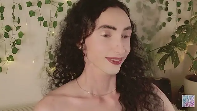 Queen of tease online show from 25, 7, 2026