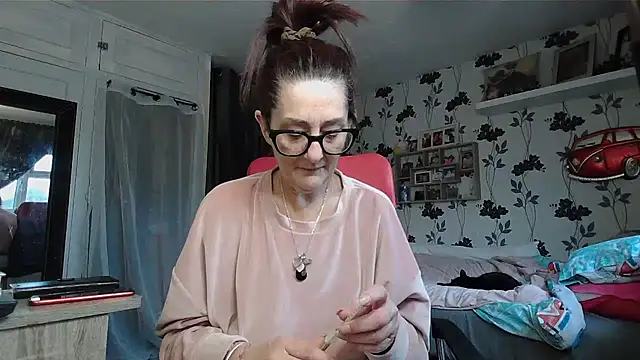 Mistress-Ivy51 online show from 2, 2, 2026