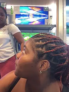 Snapshot of chocolatito-ho chatting on 13, 9, 2025 chocolatito-ho online show from 13, 9, 2025