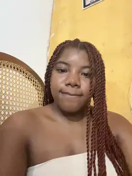 Snapshot of chocolatito-ho chatting on 30, 9, 2025 chocolatito-ho online show from 30, 9, 2025