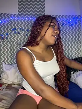 Snapshot of chocolatito-ho chatting on 18, 10, 2025 chocolatito-ho online show from 18, 10, 2025