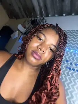 Snapshot of chocolatito-ho chatting on 24, 10, 2025 chocolatito-ho online show from 24, 10, 2025