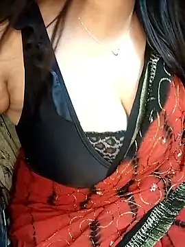 Snapshot of sassylisa chatting on 5, 4, 2026 sassylisa online show from 5, 4, 2026