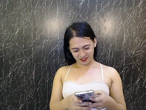 Snapshot of ur_asianpretty chatting on 28, 4, 2026 ur asianpretty online show from 28, 4, 2026