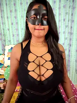 Snapshot of Ishu_Lovee chatting on 5, 5, 2026 Ishu Lovee online show from 5, 5, 2026