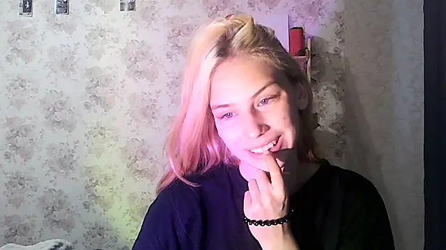 ClaireLaSweet online show from 20, 9, 2025