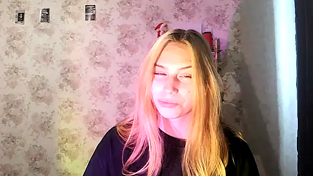 ClaireLaSweet online show from 22, 9, 2025