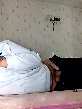 Snapshot of JuicyBigcock@xh chatting on 18, 11, 2025 JuicyBigcockxh online show from 18, 11, 2025