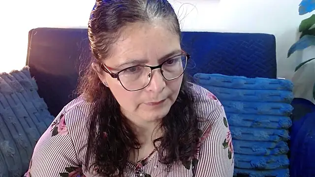 Snapshot of Linda_banks_ chatting on 17, 6, 2026 Linda banks online show from 17, 6, 2026