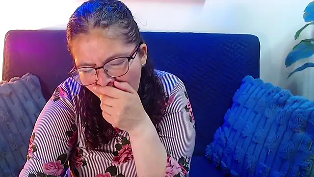 Snapshot of Linda_banks_ chatting on 20, 6, 2026 Linda banks online show from 20, 6, 2026