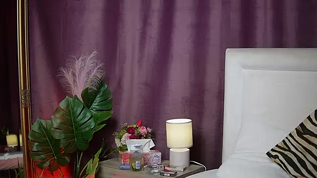 Snapshot of EmmaDallas chatting on 26, 5, 2026 EmmaDallas online show from 26, 5, 2026