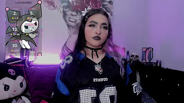 Snapshot of darki_shine chatting on 1, 3, 2026 darki shine online show from 1, 3, 2026