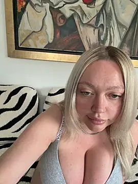 misstitmouseofficial online show from 4, 3, 2026