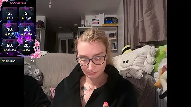 Snapshot of harleyblair chatting on 30, 4, 2026 harleyblair online show from 30, 4, 2026