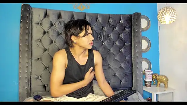 Snapshot of bxby_dolls chatting on 26, 9, 2025 bxby dolls online show from 26, 9, 2025