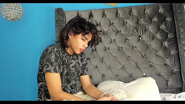 Snapshot of bxby_dolls chatting on 13, 10, 2025 bxby dolls online show from 13, 10, 2025