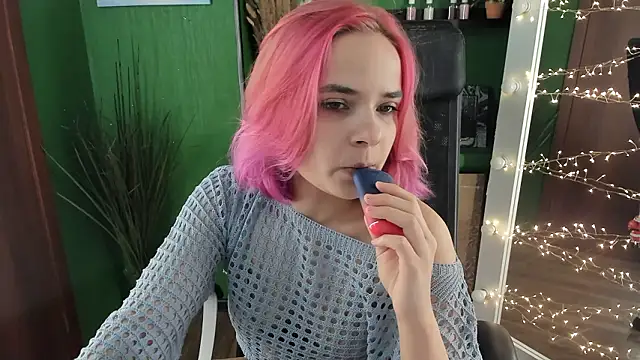 Snapshot of Gina_Dawson chatting on 13, 2, 2026 Gina Dawson online show from 13, 2, 2026