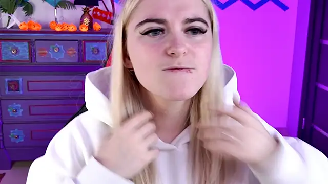 Stef Nicks online show from 29, 10, 2025