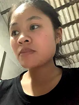 Snapshot of NhuFox chatting on 15, 9, 2025 NhuFox online show from 15, 9, 2025