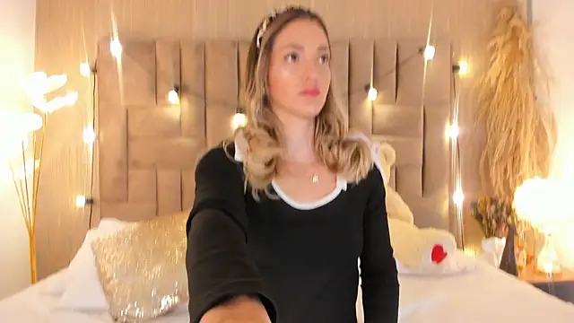 ClaradelMar online show from 23, 3, 2026