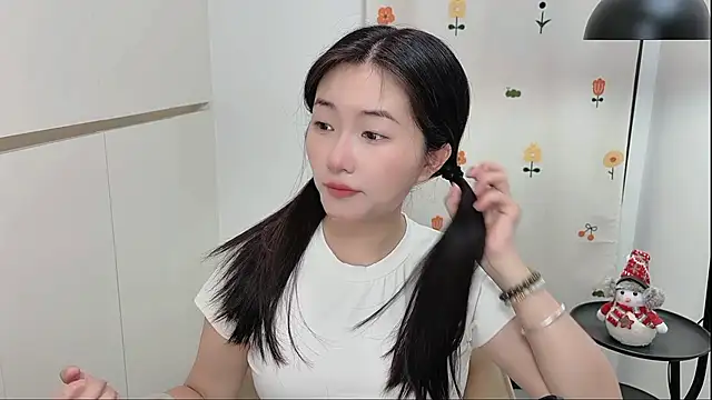 Snapshot of Rosalind_xixi chatting on 9, 5, 2026 Rosalind xixi online show from 9, 5, 2026