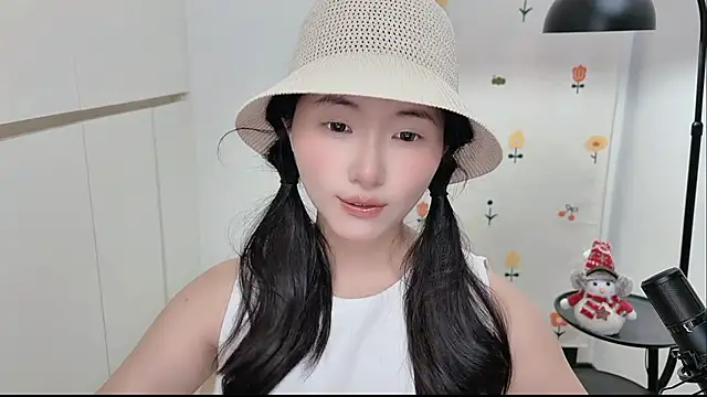 Snapshot of Rosalind_xixi chatting on 30, 5, 2026 Rosalind xixi online show from 30, 5, 2026