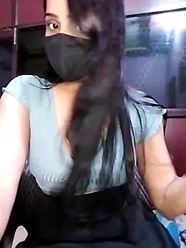 Snapshot of Amisha2 chatting on 17, 9, 2025 Amisha2 online show from 17, 9, 2025