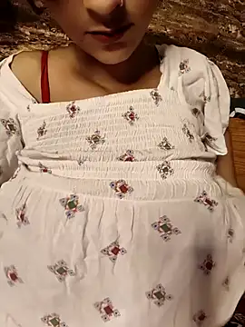 Snapshot of Indian-Aleena chatting on 9, 9, 2025 Indian-Aleena online show from 9, 9, 2025