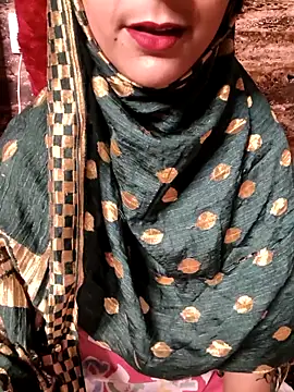 Snapshot of Indian-Aleena chatting on 24, 9, 2025 Indian-Aleena online show from 24, 9, 2025