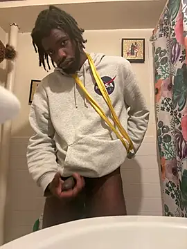 Snapshot of BigBDMari chatting on 25, 5, 2026 BigBDMari online show from 25, 5, 2026