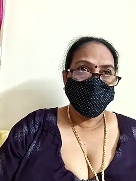 Snapshot of heera-rani chatting on 15, 1, 2026 heera-rani online show from 15, 1, 2026