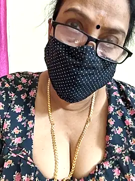 Snapshot of heera-rani chatting on 17, 2, 2026 heera-rani online show from 17, 2, 2026