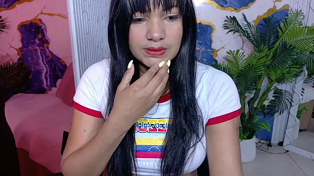 Snapshot of Lexy_tay chatting on 17, 6, 2026 Lexy tay online show from 17, 6, 2026