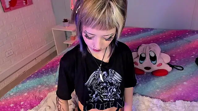 Hannahpage online show from 1, 12, 2025