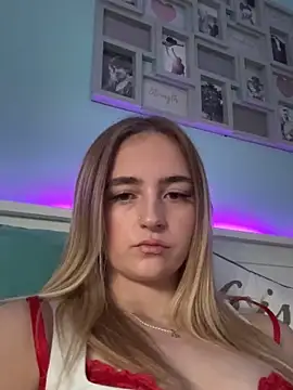 Snapshot of skye_salvagex7 chatting on 23, 11, 2025 skye salvagex7 online show from 23, 11, 2025