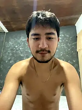 Snapshot of DanteRushh chatting on 8, 9, 2025 DanteRushh online show from 8, 9, 2025