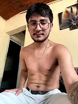 Snapshot of DanteRushh chatting on 12, 9, 2025 DanteRushh online show from 12, 9, 2025