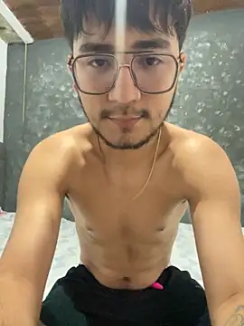 Snapshot of DanteRushh chatting on 28, 9, 2025 DanteRushh online show from 28, 9, 2025