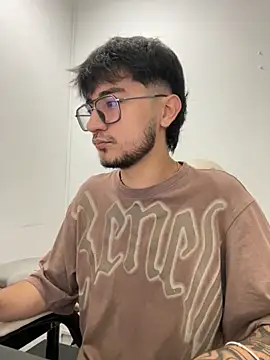 Snapshot of DanteRushh chatting on 10, 10, 2025 DanteRushh online show from 10, 10, 2025