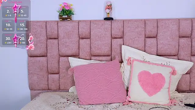 ScarlettLuxe online show from 30, 9, 2025