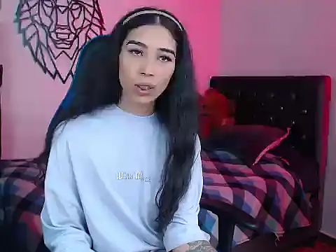 Sweet-Cris online show from 6, 7, 2026