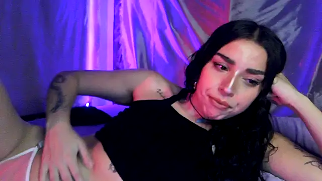 sweetbrunette22 online show from 14, 2, 2026